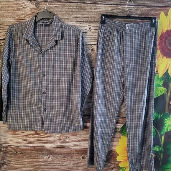 "Club Room" men's pj's size: medium gray/white/black plaid Pre-owned - Picture 1 of 5
